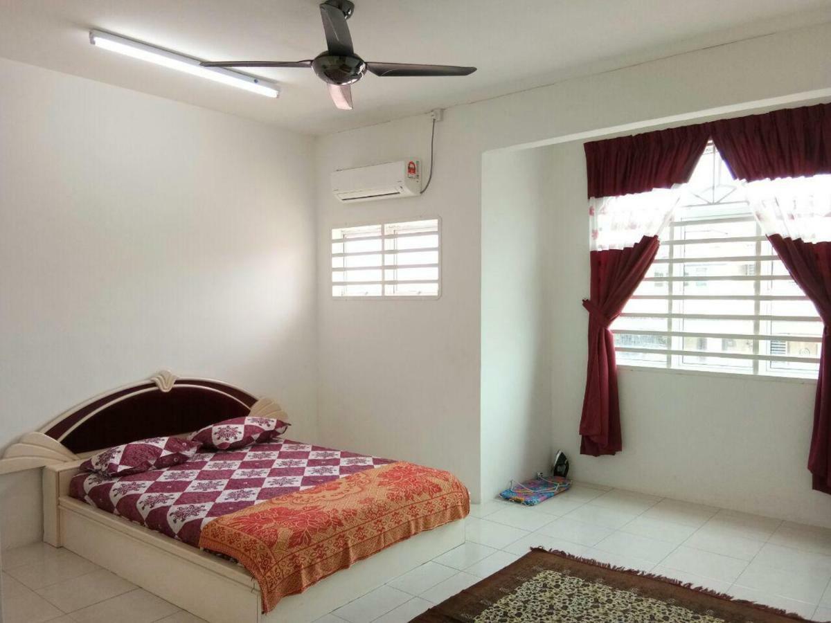 Homestay Al Musafirin Kuala Kangsar Exteriör bild